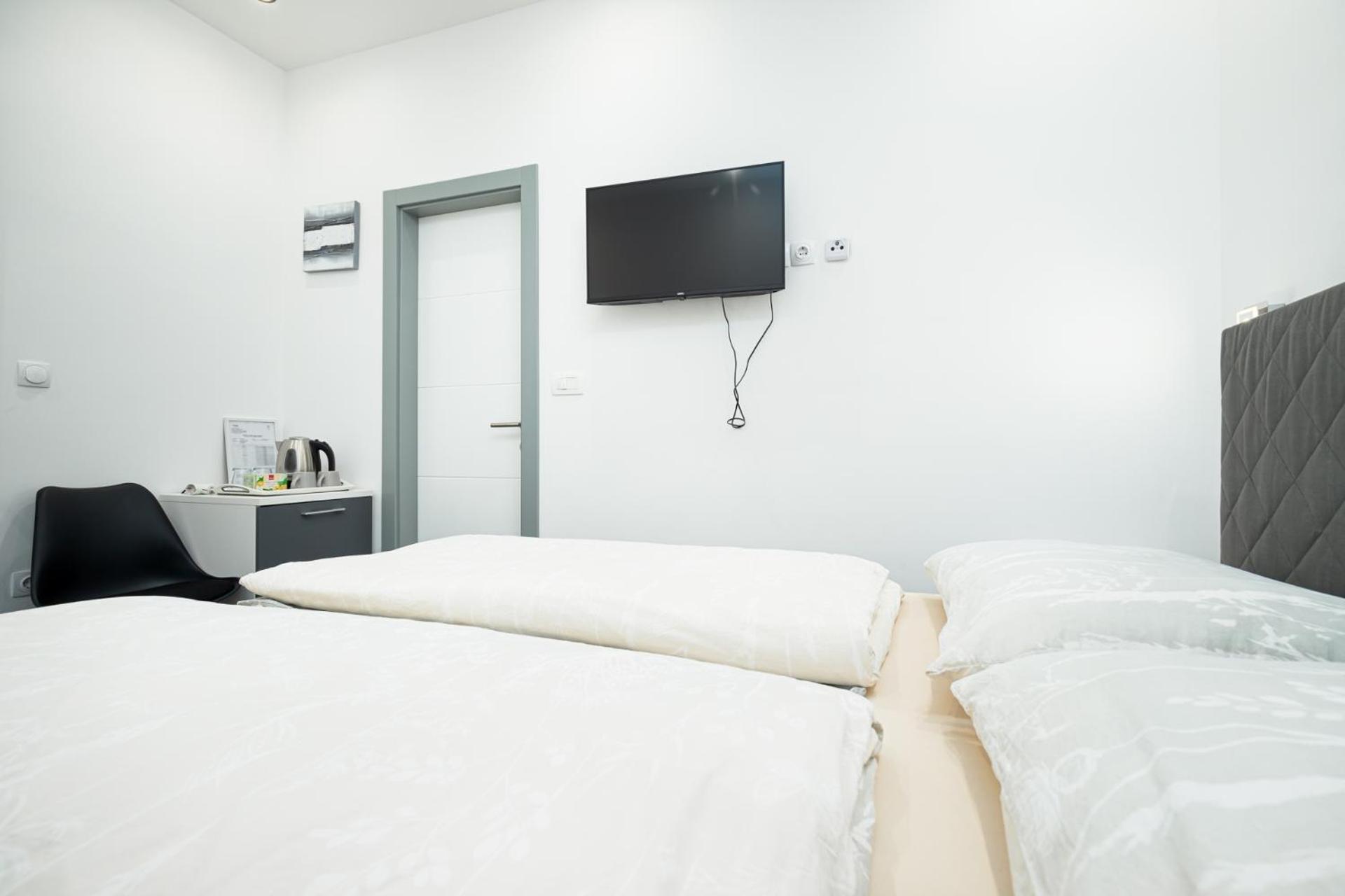Rooms And Studio Flora Porec Luaran gambar