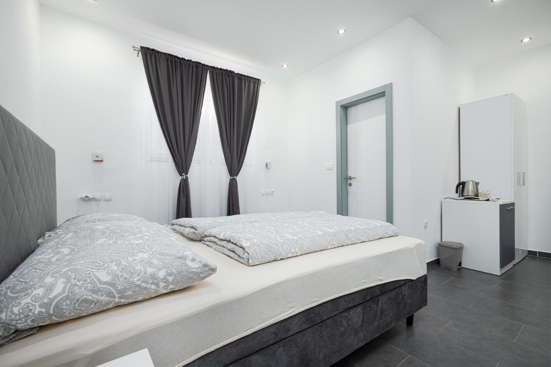 Rooms And Studio Flora Porec Luaran gambar