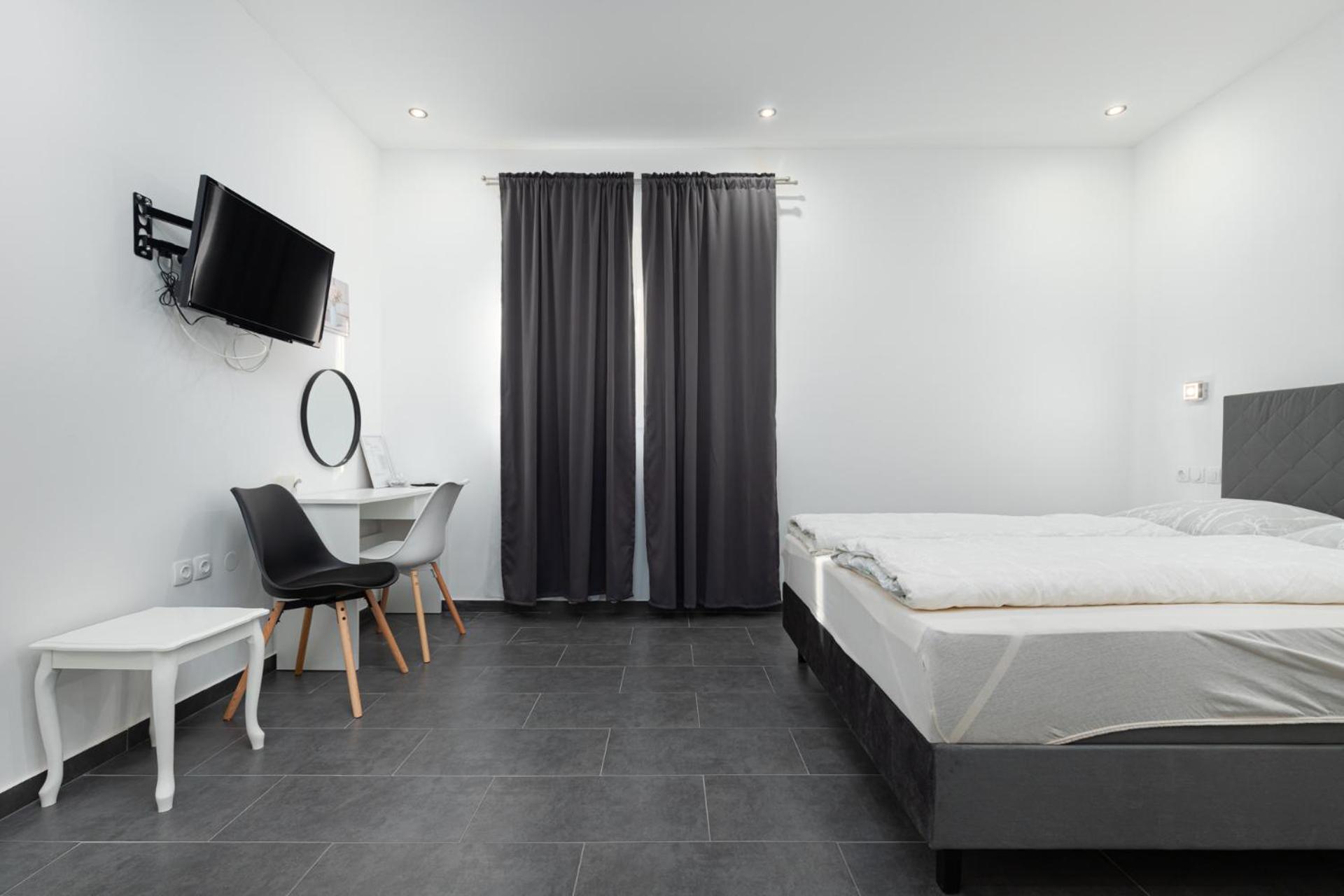 Rooms And Studio Flora Porec Luaran gambar