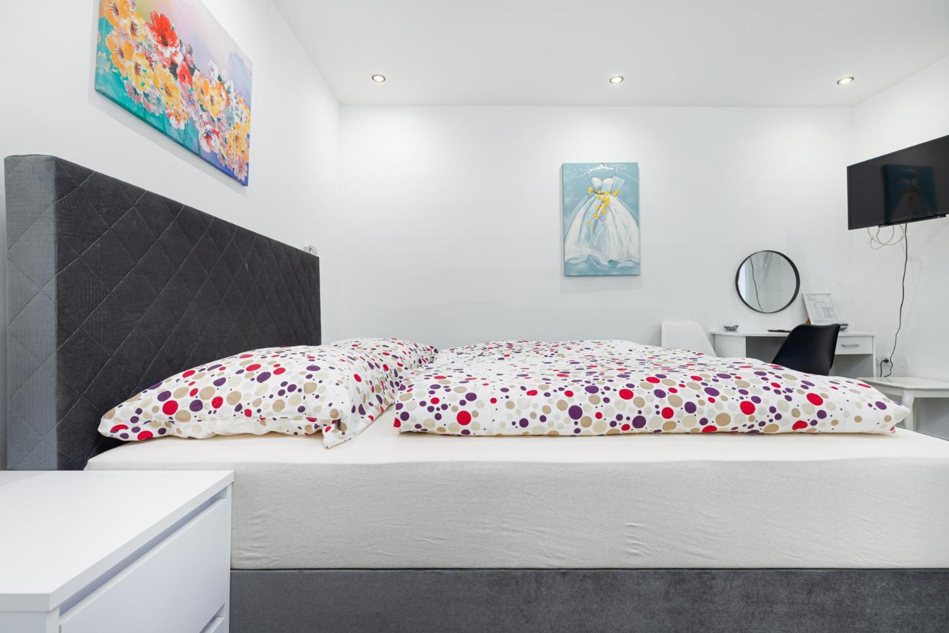 Rooms And Studio Flora Porec Luaran gambar